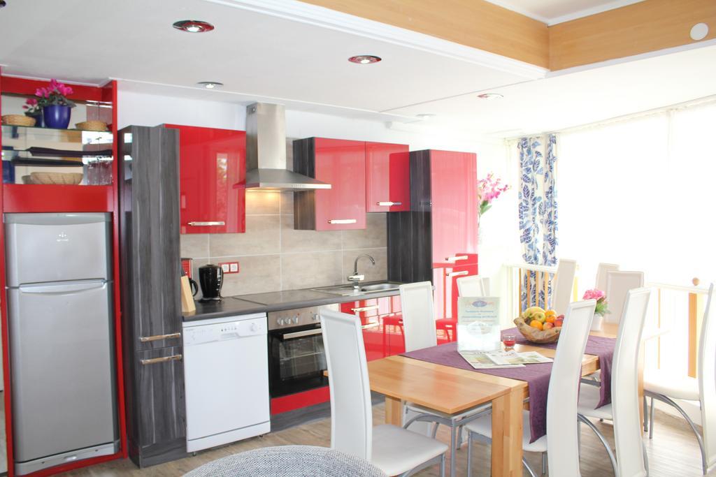 Ferienwohnung Vulkaneifel เดาน์ ห้อง รูปภาพ